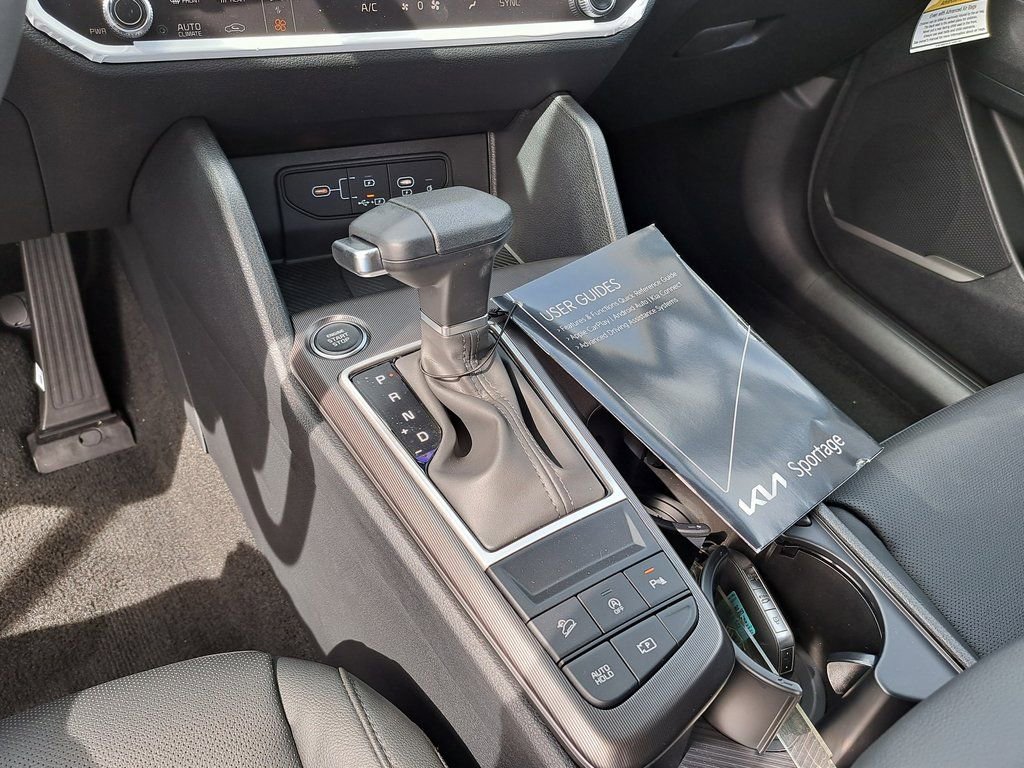 New 2026 Kia Sportage EX image 11