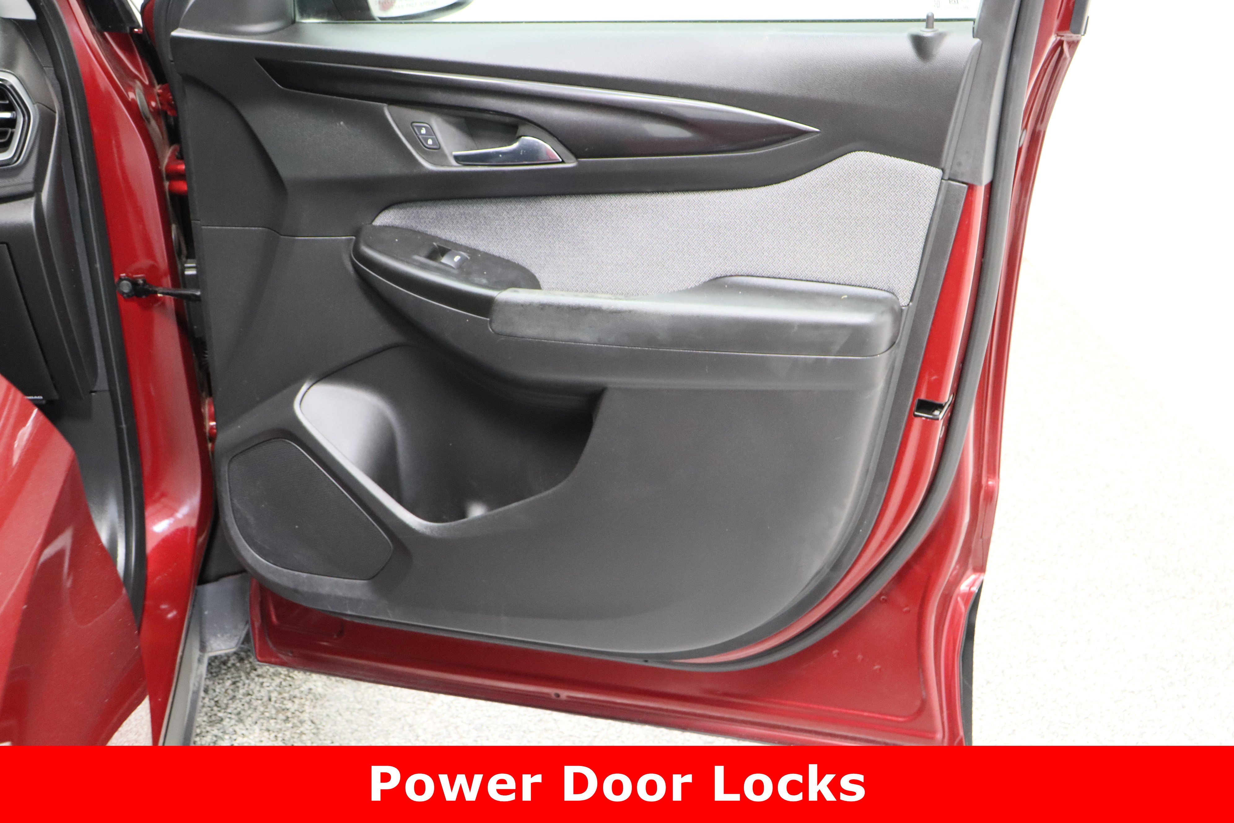 Used 2024 Chevrolet TrailBlazer LS w/ LS Convenience Package image 33