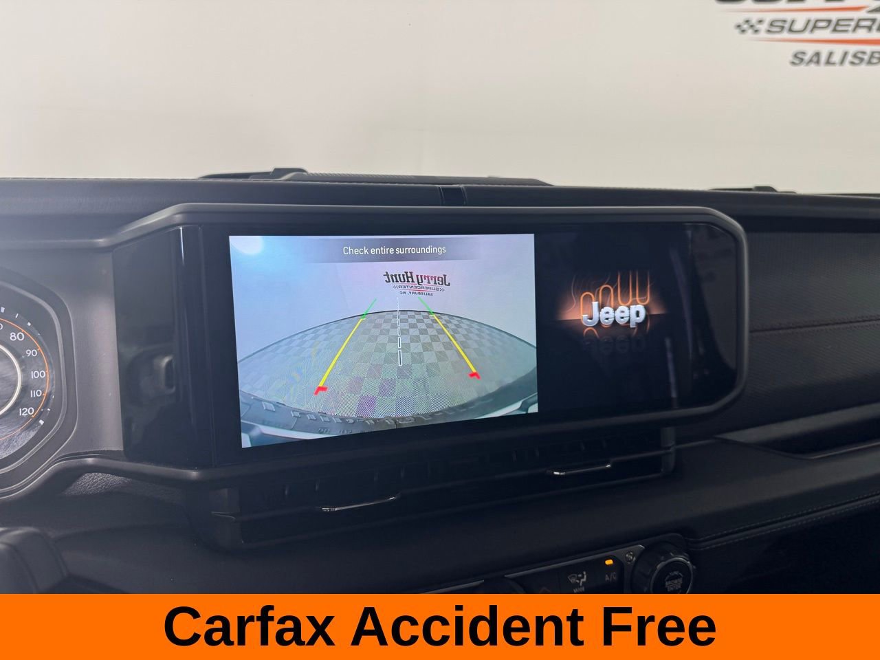 Used 2025 Jeep Wrangler Unlimited Rubicon image 3