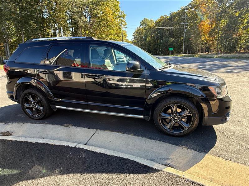 Used 2018 Dodge Journey Crossroad w/ Nav & Sun Group image 6