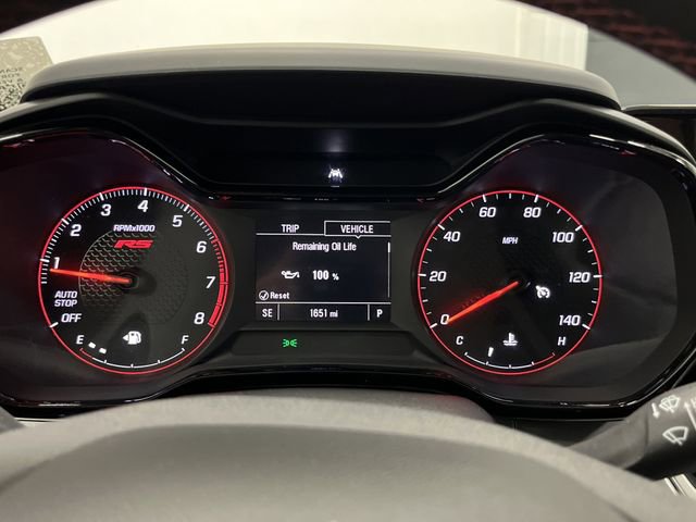 Used 2025 Chevrolet Trax RS w/ Sunroof Package image 17