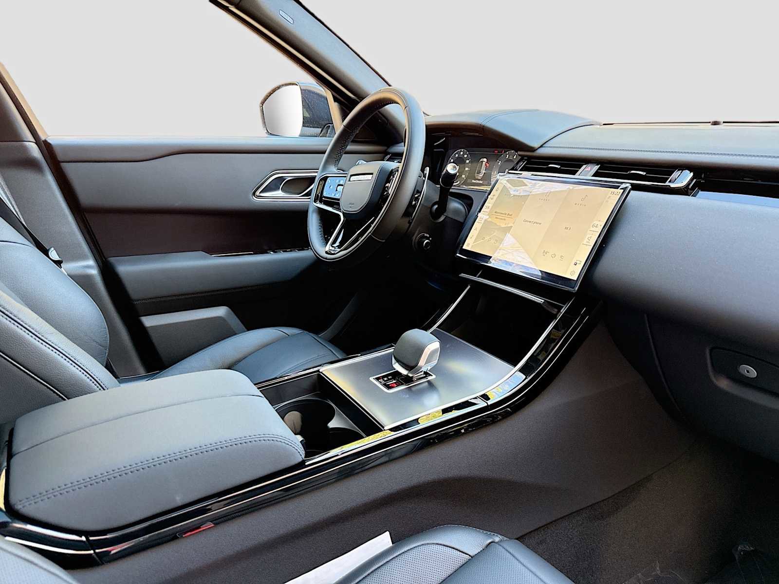 New 2026 Land Rover Range Rover Velar Dynamic SE AWD/4WD image 8