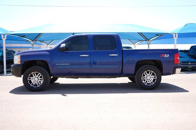 Used 2012 Chevrolet Silverado 1500 LTZ w/ LTZ Plus Package AWD/4WD image 2
