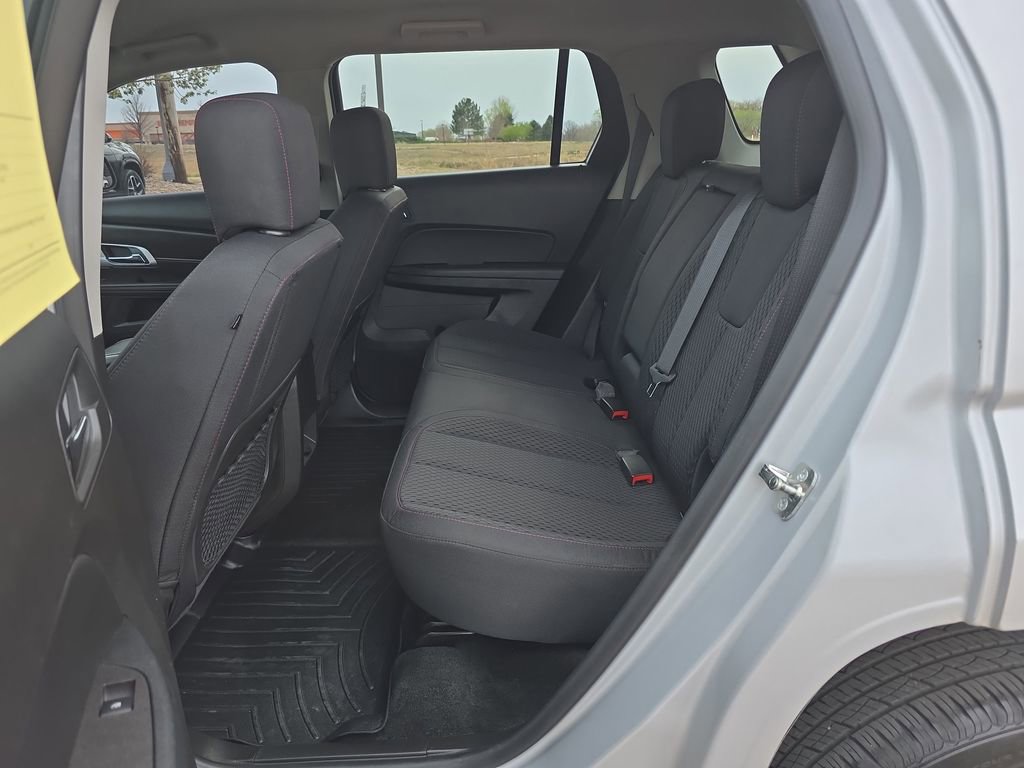 Used 2015 GMC Terrain SLE image 25