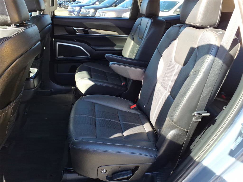 Used 2021 Kia Telluride EX w/ EX Premium Package image 9