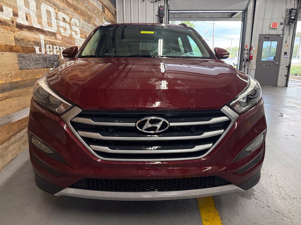 Used 2017 Hyundai Tucson Sport w/ Cargo Package AWD/4WD image 5