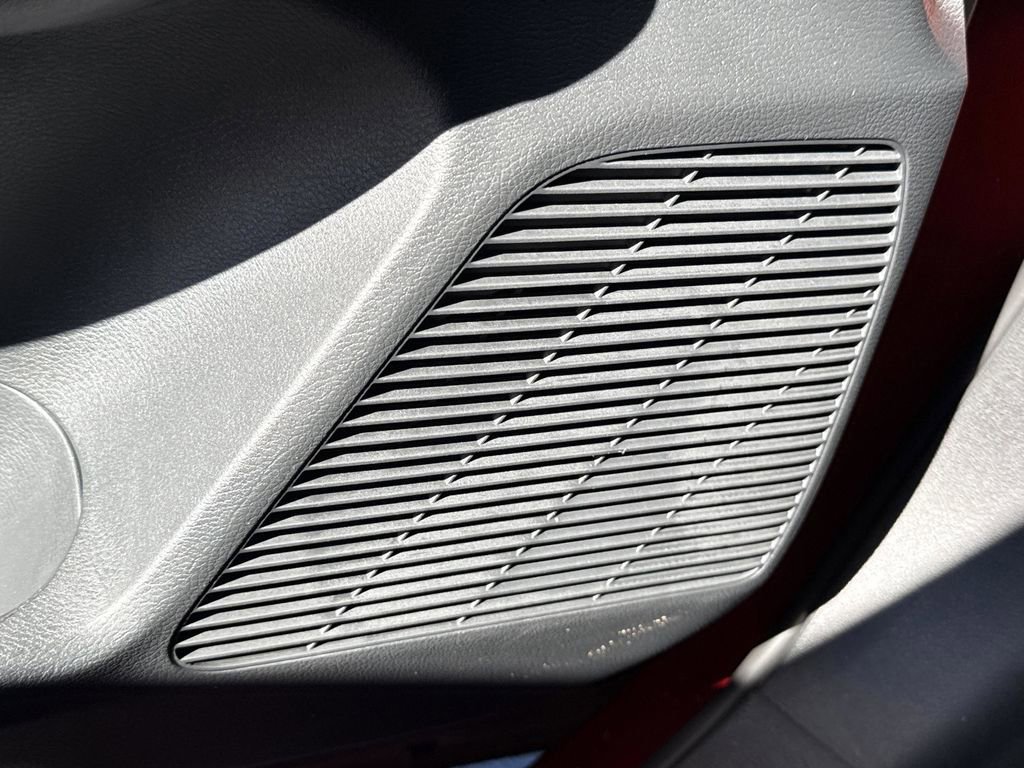 New 2026 Nissan Kicks SV w/ SV Premium Package FWD image 32