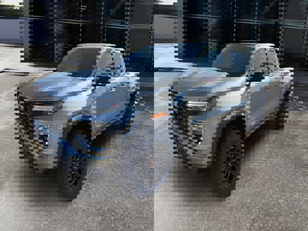 New 2026 GMC Canyon Elevation w/ Convenience Package image 3