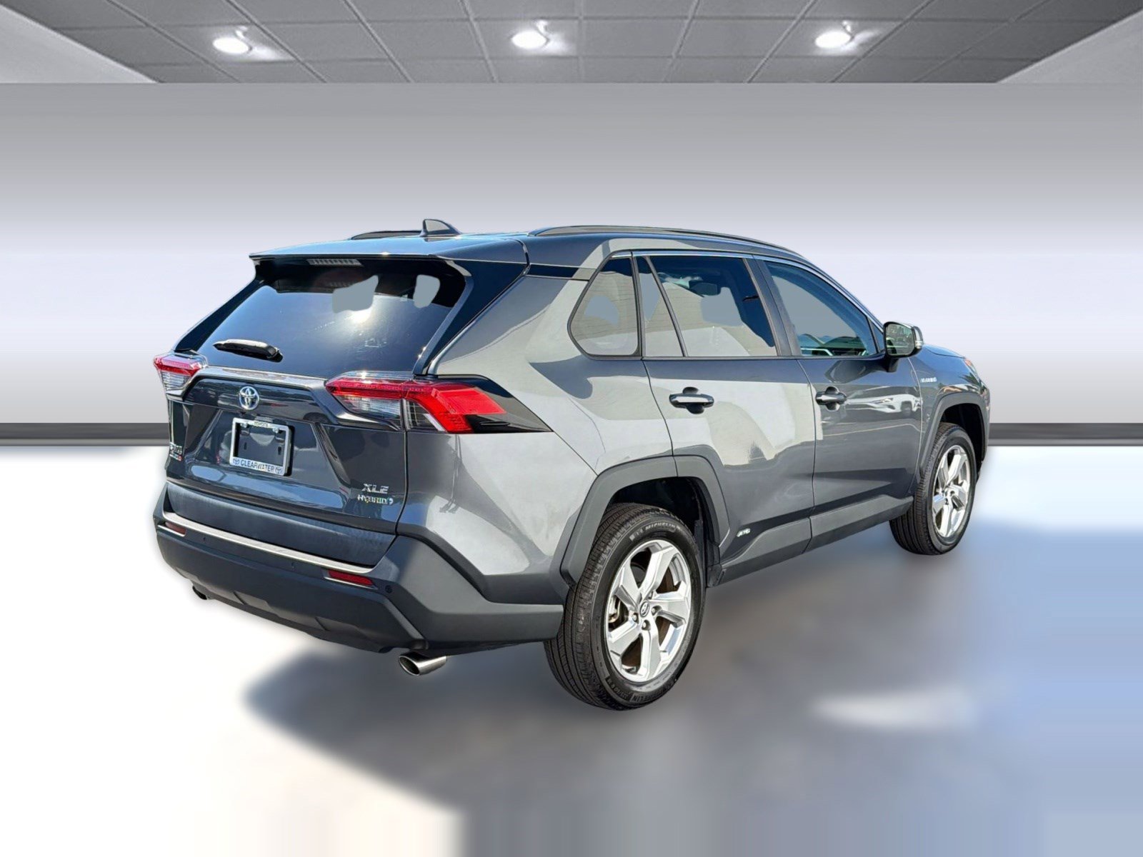 Used 2021 Toyota RAV4 XLE Premium AWD/4WD image 9