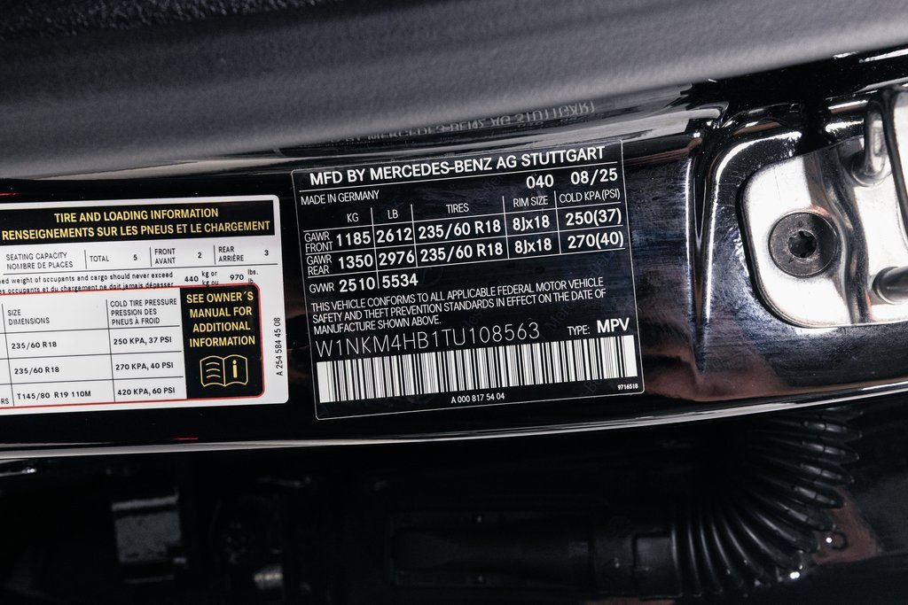 Used 2026 Mercedes-Benz GLC 300 4MATIC image 29