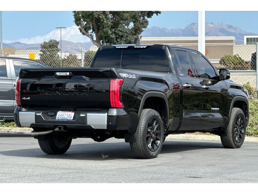Used 2023 Toyota Tundra Limited image 4