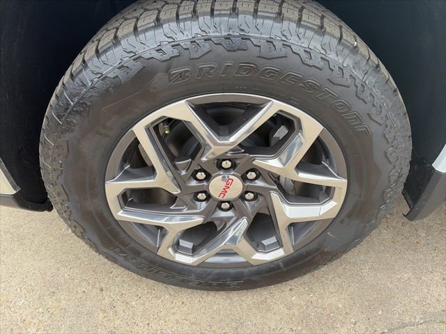 New 2026 GMC Sierra 1500 SLT w/ SLT Premium Plus Package image 10