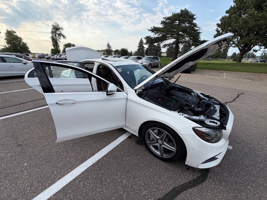 Used 2017 Mercedes-Benz E 300 4MATIC image 52
