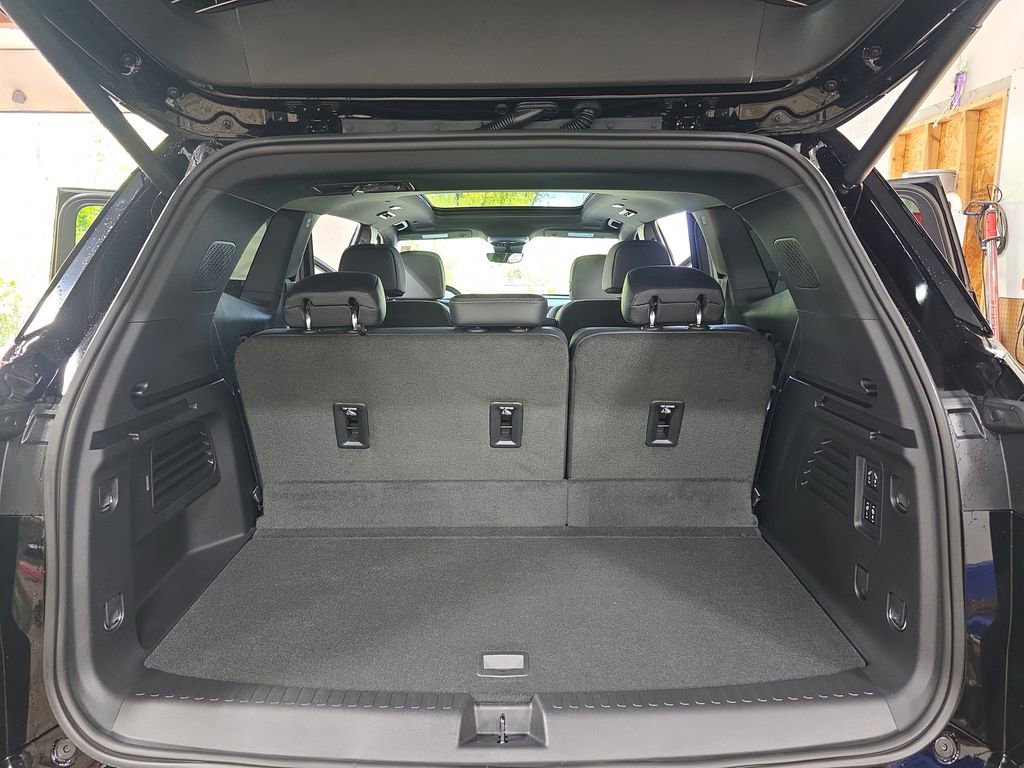 New 2026 Buick Enclave Sport Touring w/ Power Package AWD/4WD image 13