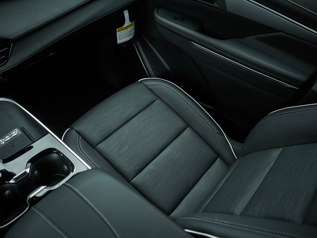 New 2026 Buick Enclave Sport Touring w/ Power Package image 27