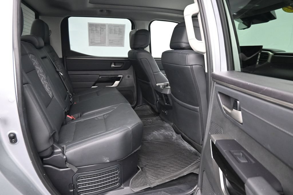 Used 2024 Toyota Tundra Limited AWD/4WD image 12
