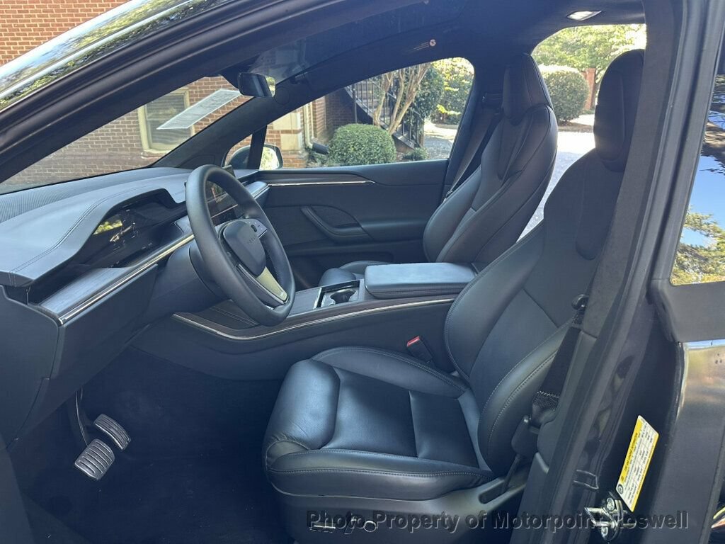 Used 2026 Tesla Model X AWD/4WD image 9