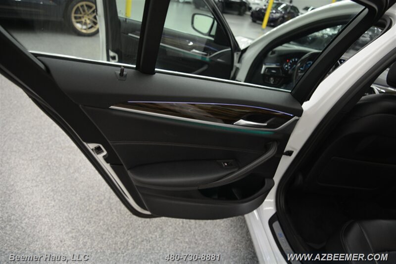 Used 2018 BMW 530e RWD image 43