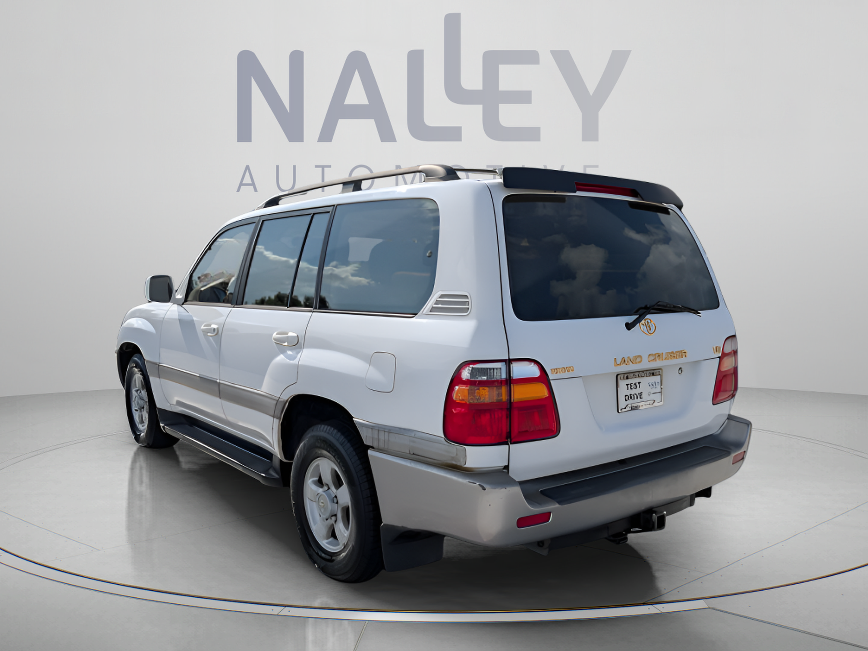 Used 1999 Toyota Land Cruiser AWD/4WD image 3
