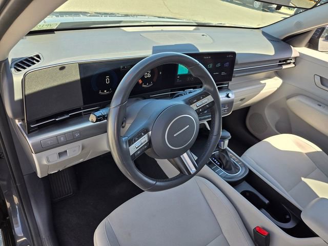 Used 2024 Hyundai Kona SEL FWD image 9