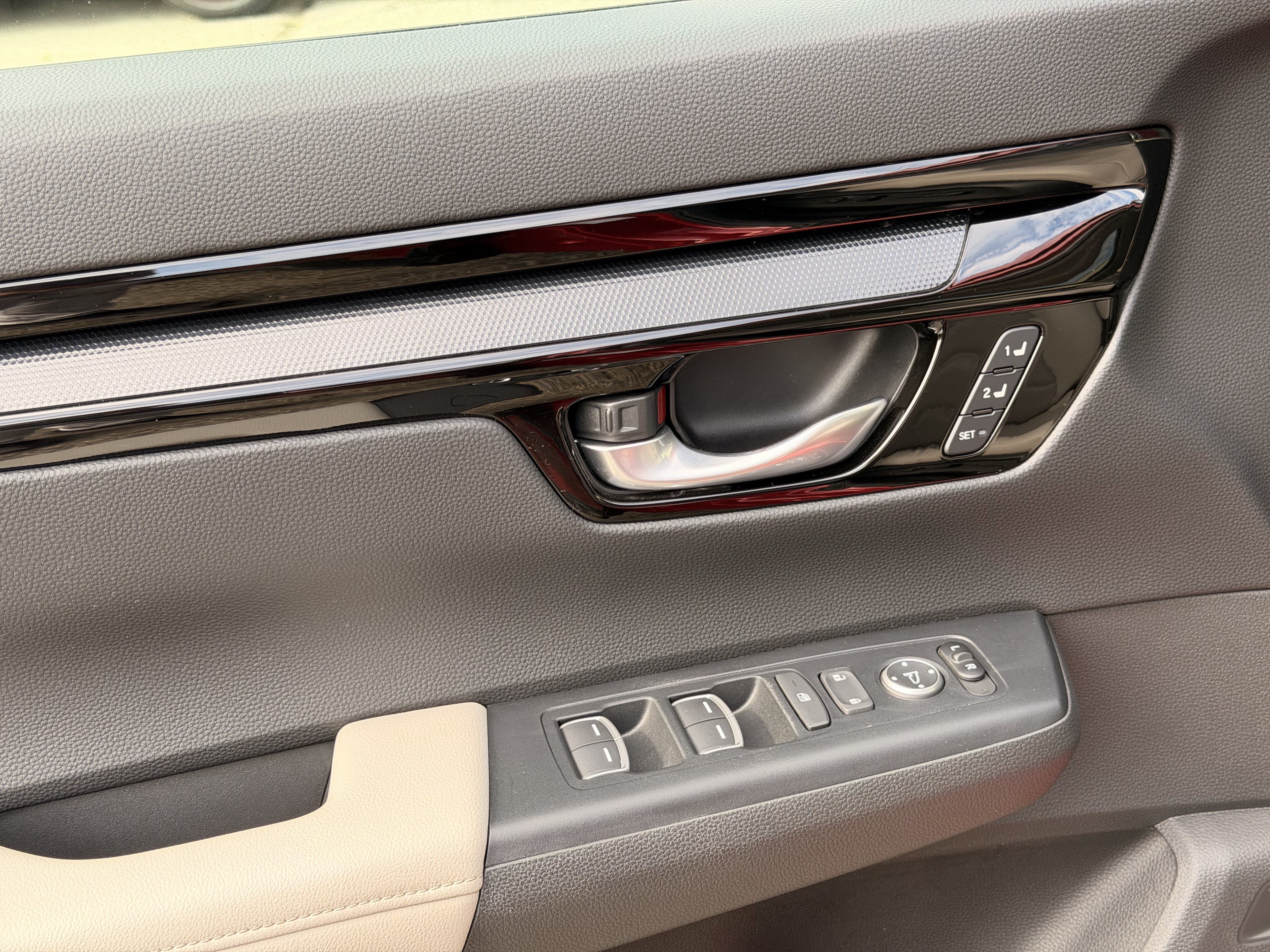 Certified 2023 Honda CR-V EX-L image 11