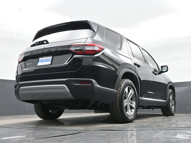 Used 2025 Honda Pilot EX-L image 43