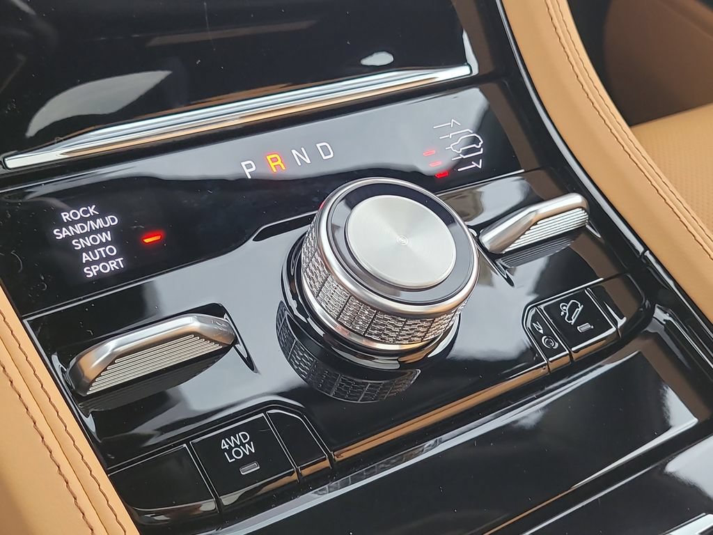 New 2026 Jeep Grand Cherokee Summit AWD/4WD image 31
