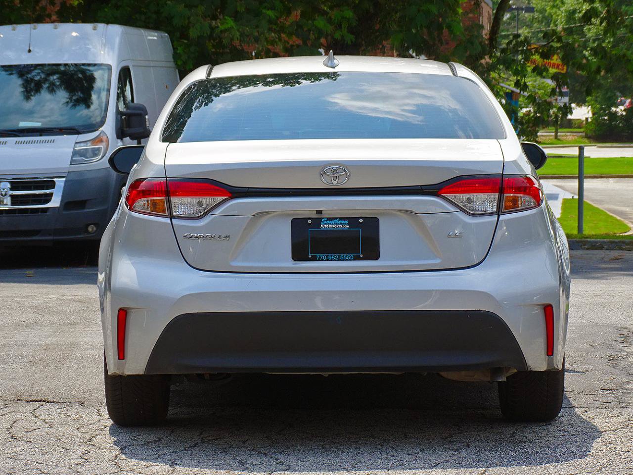 Used 2023 Toyota Corolla LE FWD image 13