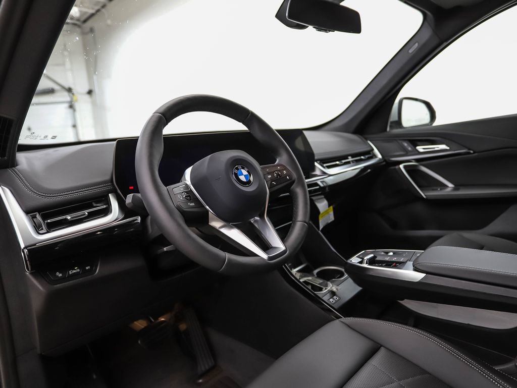 Used 2025 BMW X1 xDrive28i w/ Convenience Package image 10
