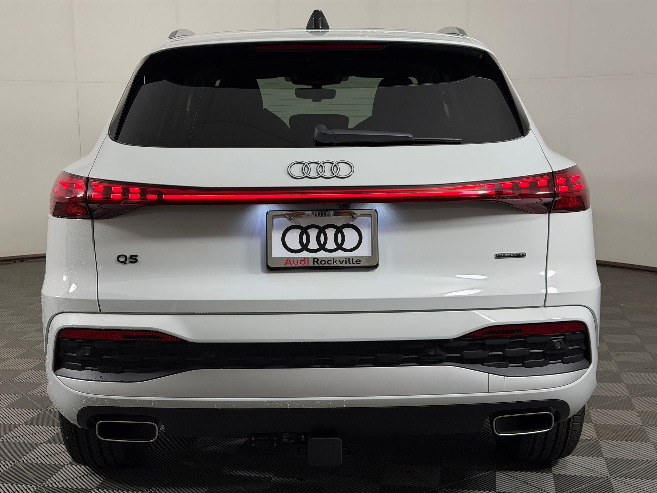 New 2026 Audi Q5 Premium AWD/4WD image 10