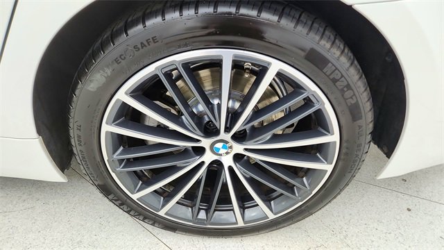 Used 2021 BMW 530i w/ Premium Package image 61