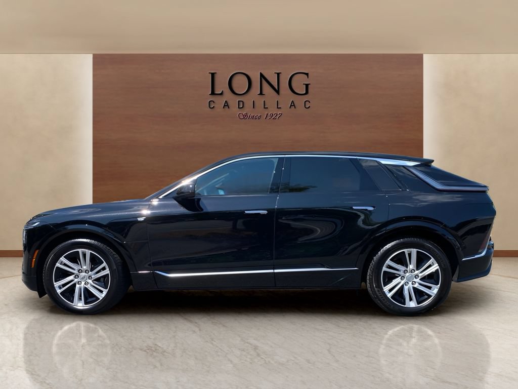 Used 2024 Cadillac Lyriq Tech w/ Driver Assist Package AWD/4WD image 2