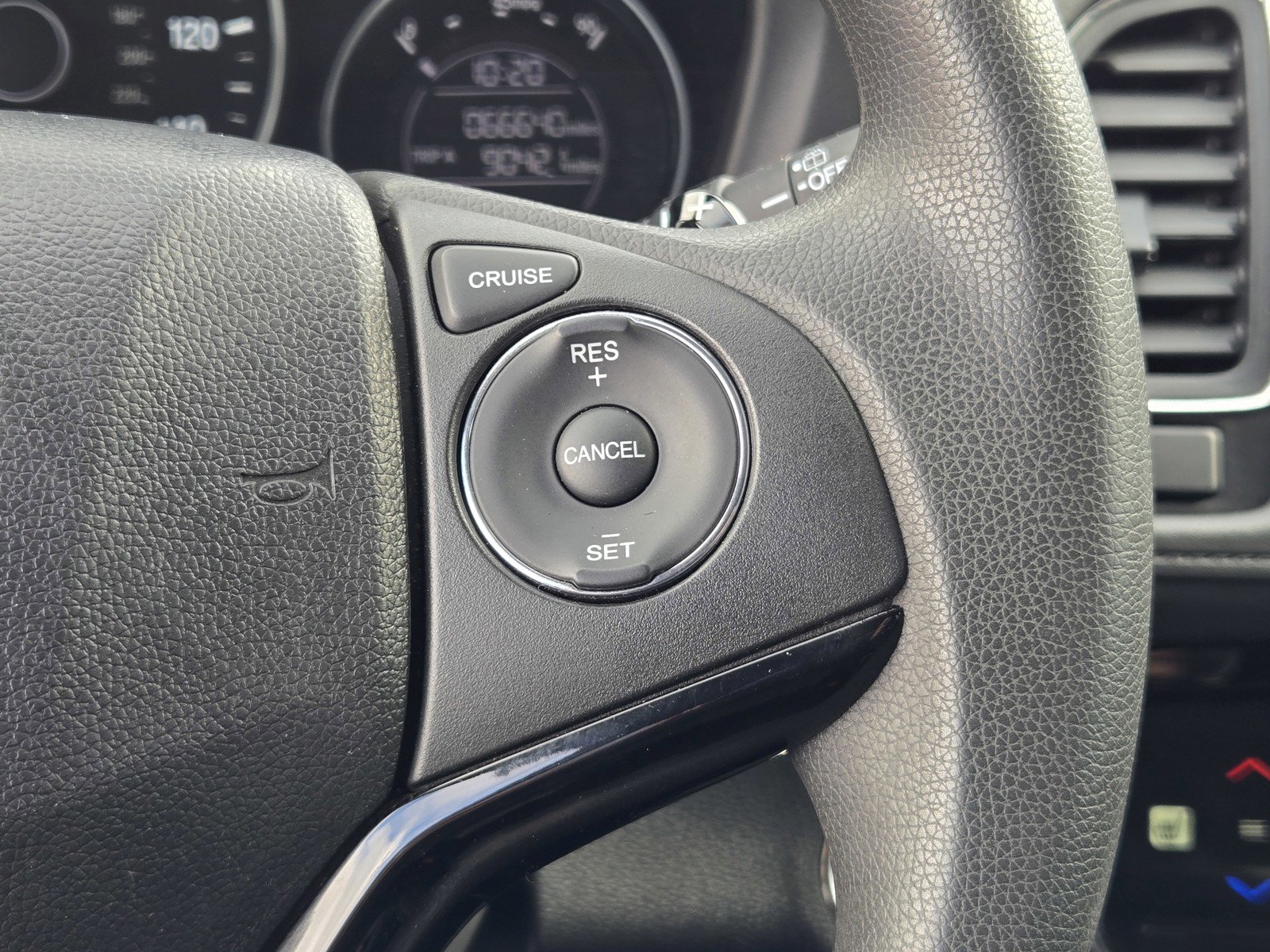 Used 2016 Honda HR-V EX image 22