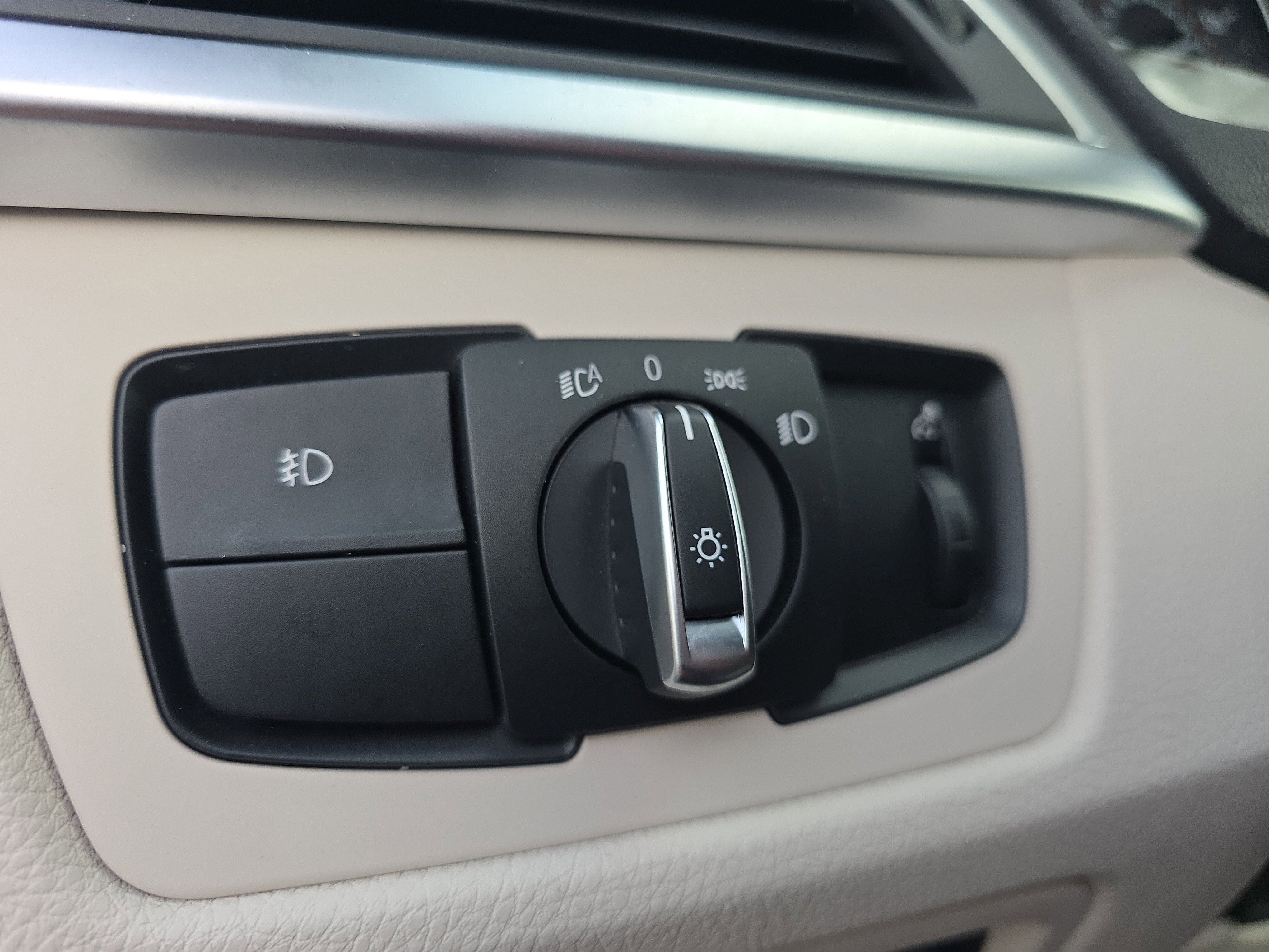 Used 2018 BMW 440i Convertible image 29