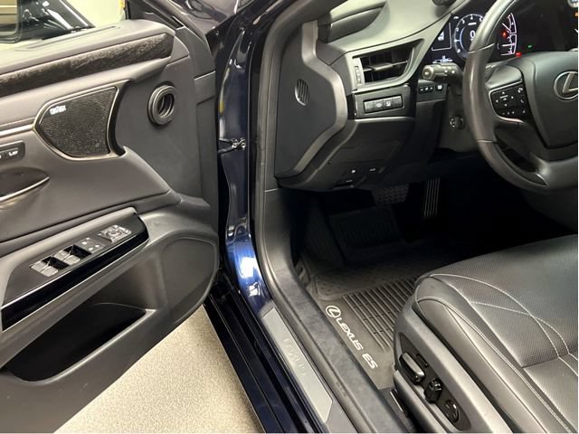 Certified 2024 Lexus ES 350 Ultra Luxury FWD image 8