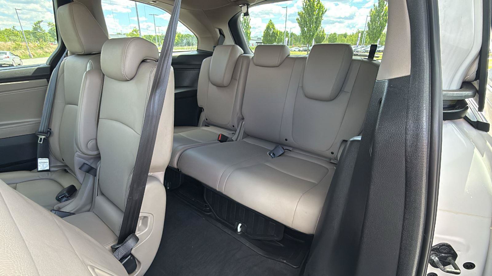 Used 2024 Honda Odyssey EX-L image 22
