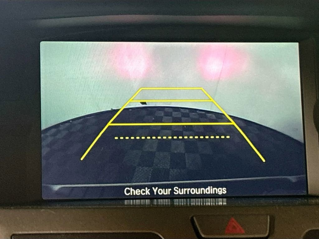 Used 2016 Honda Odyssey SE image 16