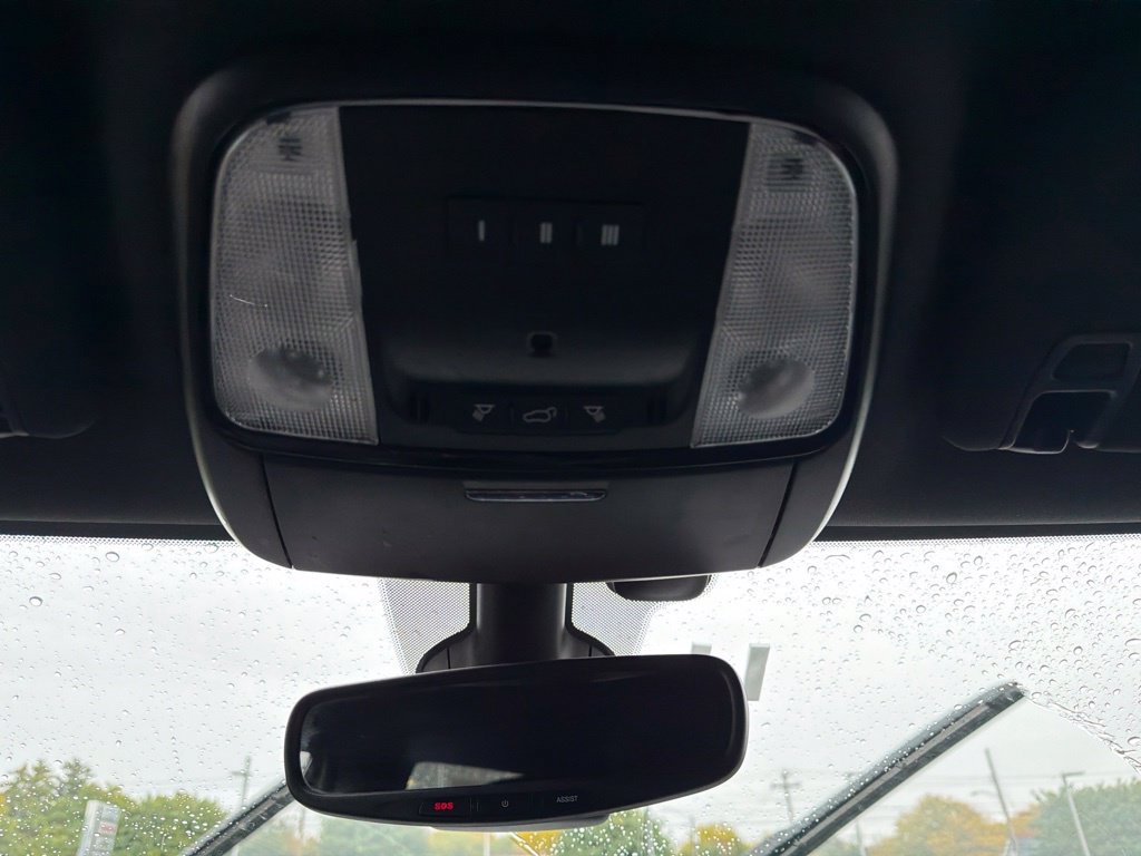 Used 2025 Dodge Durango GT AWD/4WD image 31