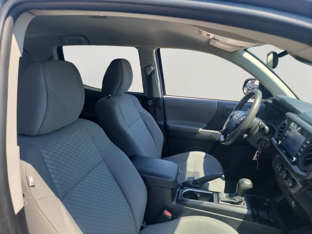 Used 2022 Toyota Tacoma SR w/ SR Convenience Package RWD image 10