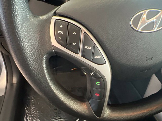 Used 2013 Hyundai Elantra GT FWD image 23