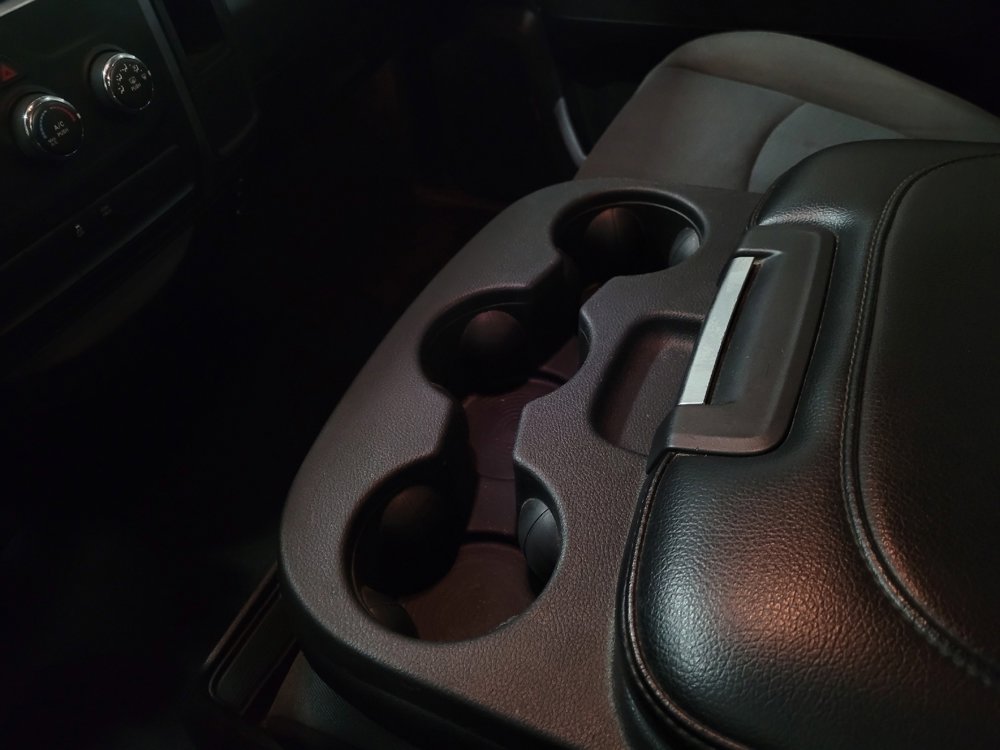 Used 2021 RAM 1500 Classic SLT image 26