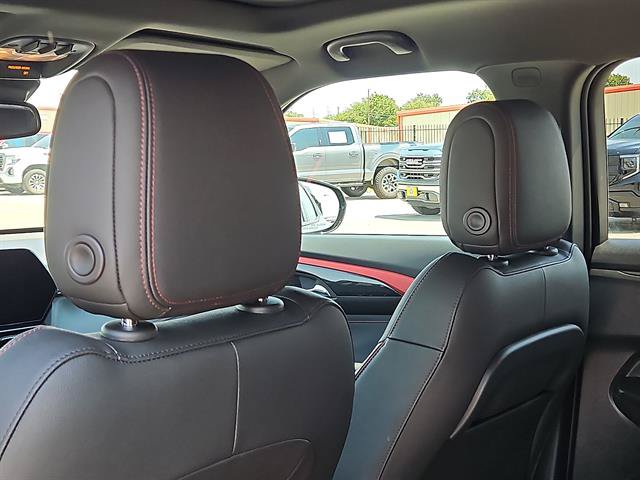 Used 2025 Chevrolet TrailBlazer RS w/ Convenience Package FWD image 10