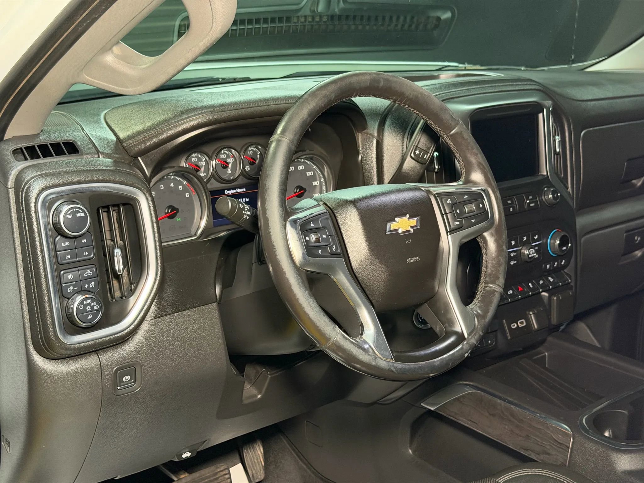 Used 2020 Chevrolet Silverado 1500 LTZ image 52