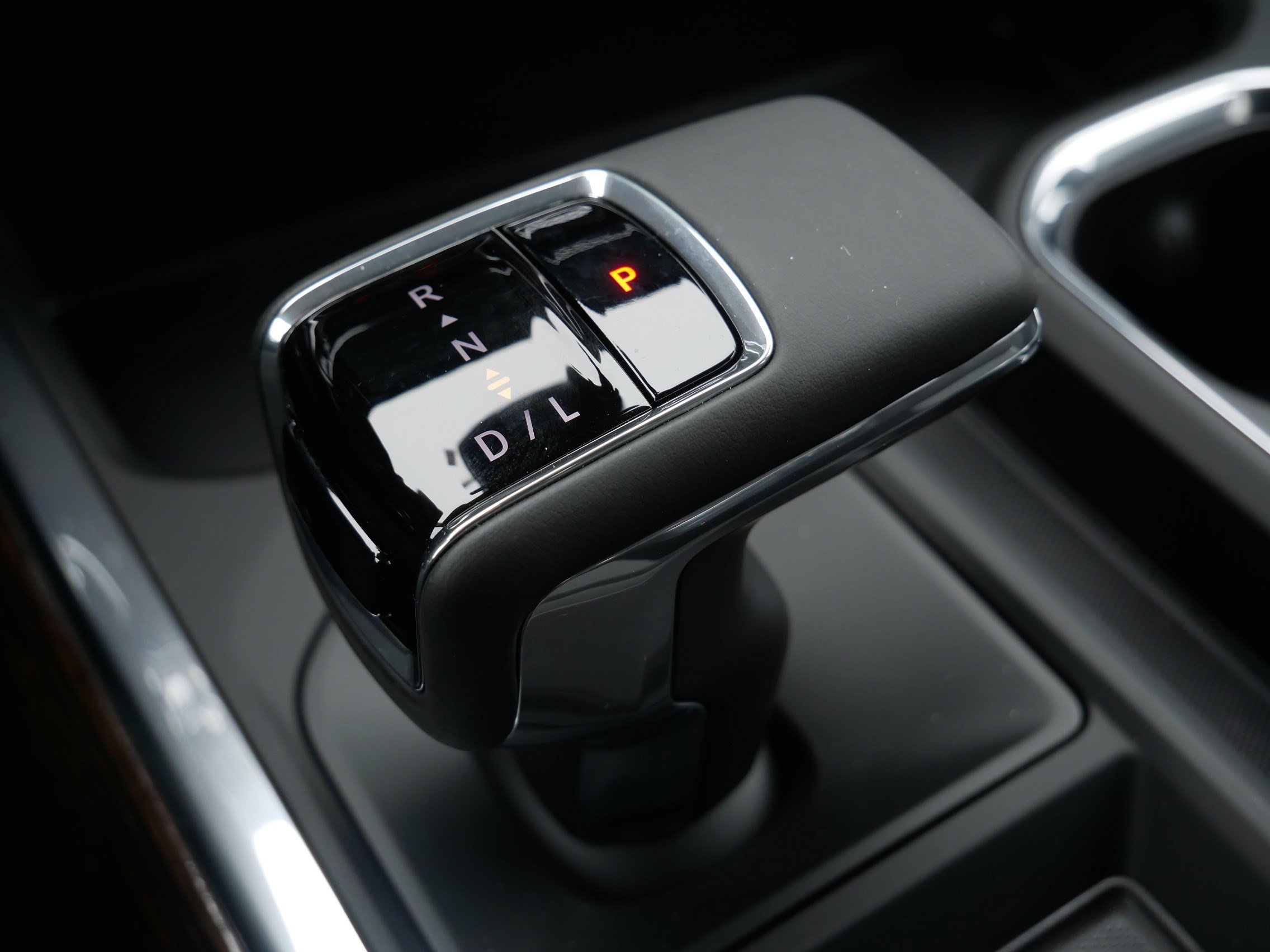 New 2026 GMC Sierra 1500 Elevation w/ Elevation Premium Package AWD/4WD image 9