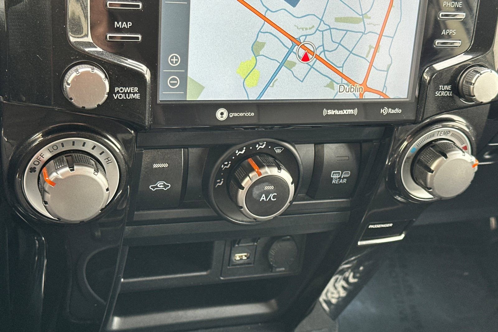 Certified 2024 Toyota 4Runner TRD Off-Road Premium image 26