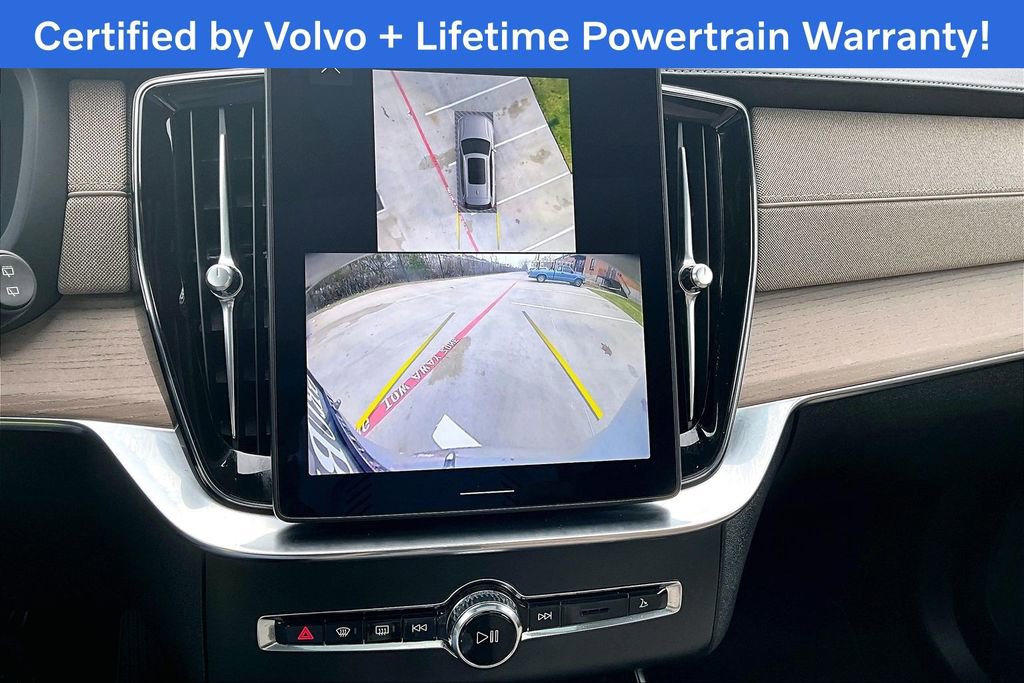 Used 2025 Volvo XC90 B5 Plus image 30