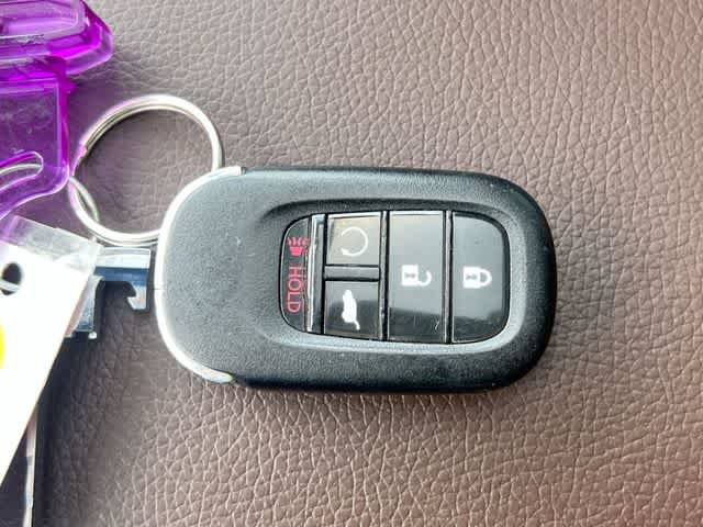 Used 2023 Honda Pilot Elite image 21