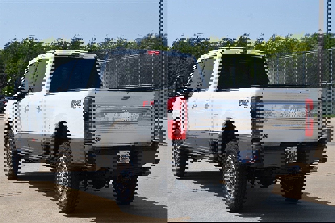 New 2026 Ford F250 King Ranch image 27