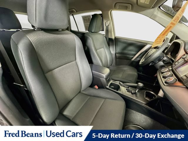 Used 2016 Toyota RAV4 LE AWD/4WD image 33