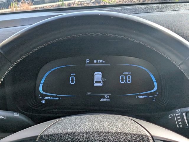 Used 2023 Hyundai Venue SEL image 29